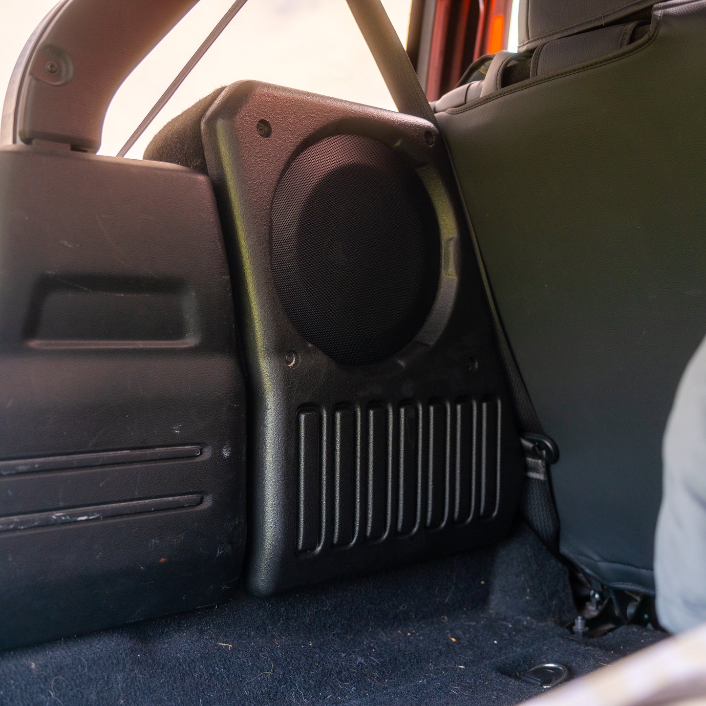 Stealthbox® Enclosed Subwoofer for 2018-Up Jeep Wrangler Unlimited